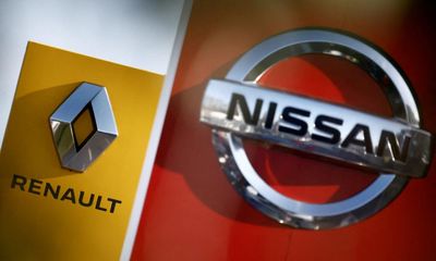 Renault to sell 5% stake to Nissan as carmakers rebalance alliance