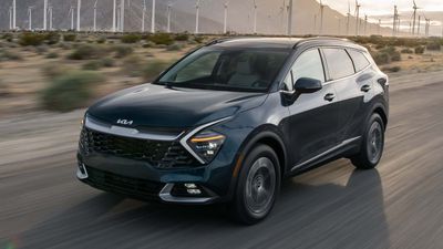 The 2024 Kia Sportage Hybrid Is More Expensive Than Last Year