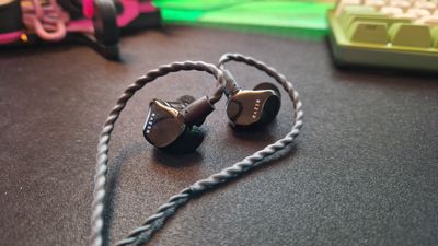 Razer Moray review: "The best in-ear headphones I've ever tested"