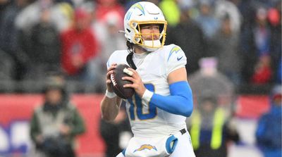 Chargers QB Justin Herbert To Undergo Season-Ending Finger Surgery