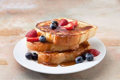 Make eggnog French toast on Christmas
