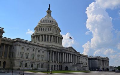 Congress Grants FCC Stopgap 2.5-GHz License Authority