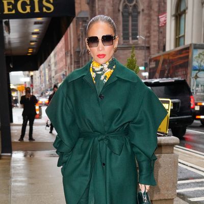 Jennifer Lopez's Secret to 'Perfect' Red Holiday Lips Is Game Changing