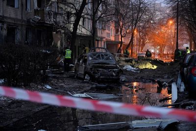 Ukraine-Russia war – live: Dozens injured in Kyiv missile strike as ‘90% of Putin’s pre-war troops lost’