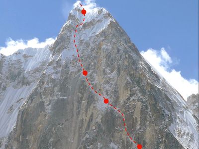 Glasgow man wins prestigious climbing award after near-death experience on Pakistan mountain
