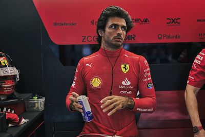 Sainz: 2024 Ferrari F1 car “behaving differently” in the simulator