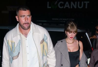 Taylor Swift fans swoon over Travis Kelce kissing video from holiday gathering
