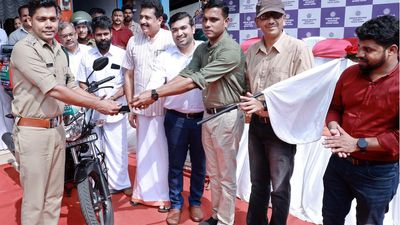 Mannarkkad forest range launches RRT bike unit to handle snake issues