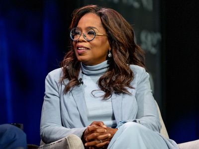 Watch: Oprah Winfrey portrait unveiled at Smithsonian’s National Portrait Gallery