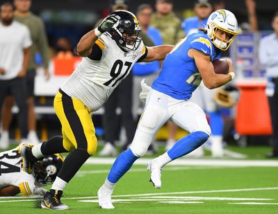 Justin Herbert’s injury hurts Steelers playoff chances