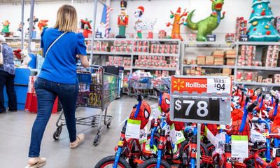 A man joked about throwing a Walmart party and thousands RSVPed. So he made it a toy drive