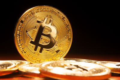 Bitcoin Rebounds Above $41,000 With Fair Value Accounting Adoption