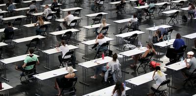 We reviewed the arguments for and against 'high-stakes' exams. The evidence for using them doesn’t stack up