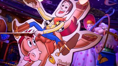 See A Kid Go Down Hard After Woody Trips Over Him During Unfortunate Disney World Incident