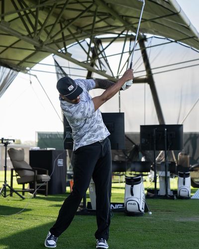 Yency Almonte Displays Golf Prowess with Skillful and Precise Strikes