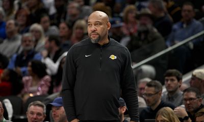 Darvin Ham issues a warning to the Lakers after almost losing to the Spurs