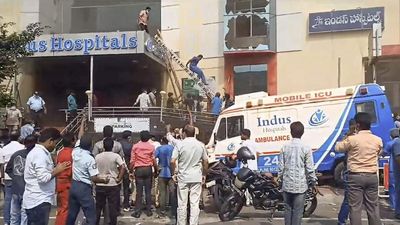 Fire accident in private hospital at Jagadamba Junction in Visakhapatnam, nearly 50 patients safely evacuated