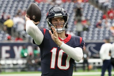 How much ground are Texans losing with QB Davis Mills?