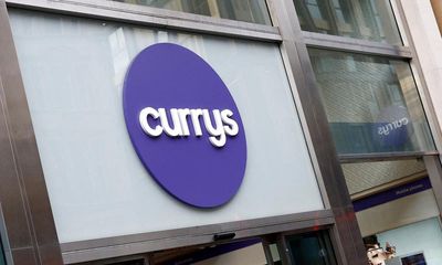 Currys boss: minimum wage hike shows government does not ‘care’ about retail
