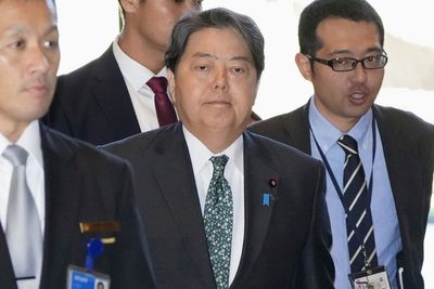 Japan's Kishida replaces 4 ministers linked to slush funds scandal to contain damage to party