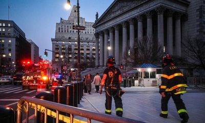 Man starts fire at New York court hosting Trump trial, injuring 17