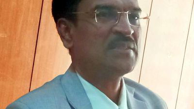 Dharwad needs more hostels for students, says SHRC member