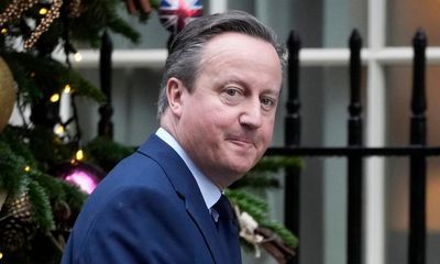 David Cameron under pressure to reveal where personal fortune is invested