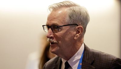 George McCaskey continues push to keep Bears’ home games from going international