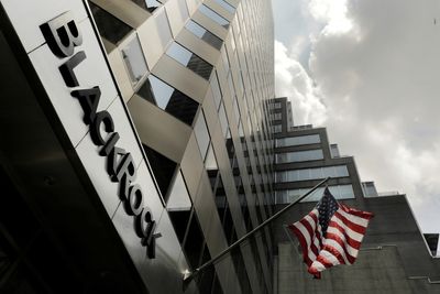 BlackRock Adjusts Bitcoin ETF Application For Wall Street Banks, Modifies Redemption Model