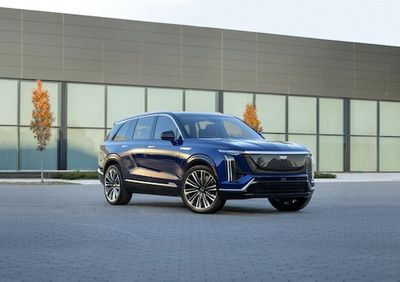 Cadillac’s Vistiq EV Is Yet Another Bank-Breaking Luxury SUV