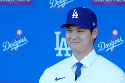 Shohei Ohtani reveals dog's name at Dodgers' introduction: Decoy