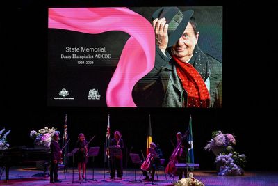 King Charles pays light-hearted tribute to comedian Barry Humphries at Sydney memorial service