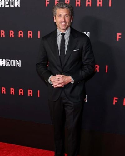 Patrick Dempsey: Sophistication and Timeless Style in Black and Gold