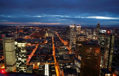 December Dips: German Economy Activity Declines, PMI Reports