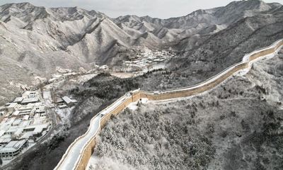 Weather tracker: first snow of winter in Beijing causes widespread disruption