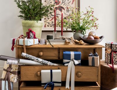 How to Store Gift Bags - 4 Expert-Approved Methods That Promise to Keep Them Organized