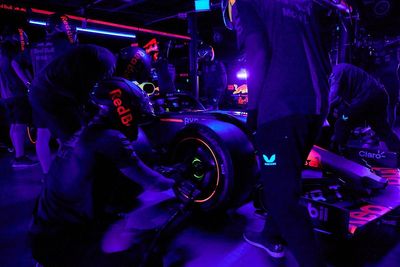 Red Bull completes first F1 pitstop in total darkness
