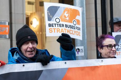 Campaigners hold demonstration in Glasgow in call for better transport services