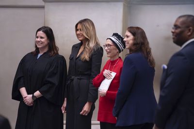 Melania Trump Swears In 25 New US Citizens Publicly