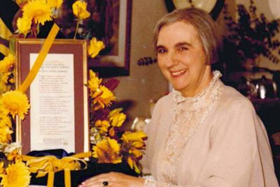 Secret Codebreaker And Queen Victoria Impersonator Mary Ratcliffe Dies At 98
