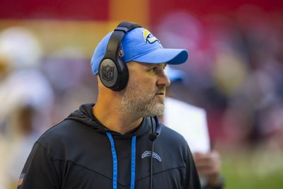 Chargers fire defensive line coach Jay Rodgers