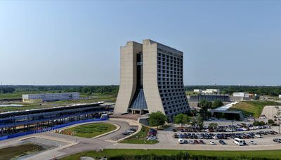 Fermilab’s ‘muon shot’ could see suburban lab become site of revolutionary particle collider