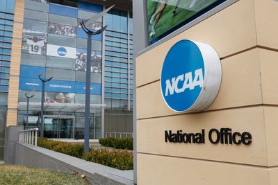 NCAA, states seek to extend restraining order letting transfer athletes play through the spring