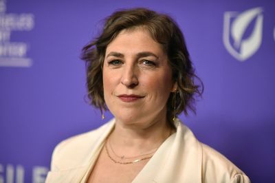 Mayim Bialik announces she has been dropped as Jeopardy! host
