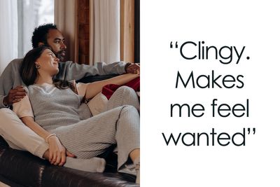 Men Are Sharing Things Their GFs Dislike About Themselves, But They Find Attractive (40 Answers)