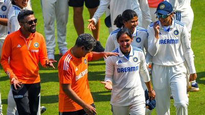 Ind Women vs Eng women Test | Amol Muzumdar filled in for my lack of Test captaincy experience: Harmanpreet