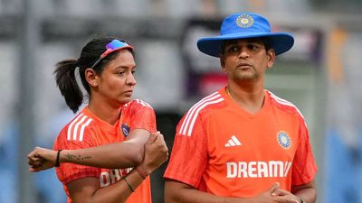 Head coach Amol Muzumdar filled in for my lack of Test captaincy experience: Harmanpreet Kaur