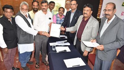 Music varsity ties up with institutions