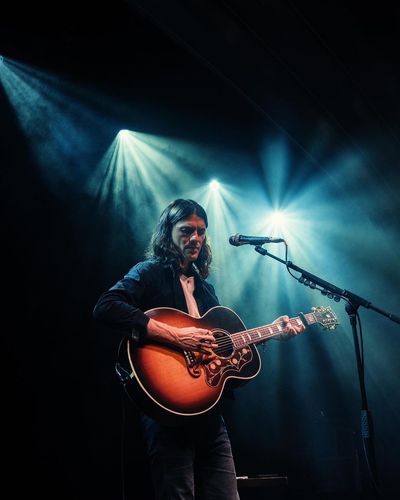 James Bay: Orchestrating Musical Masterpieces in Concert Crescendos
