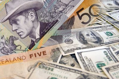 NZD TO USD and Other Currency Rates - 17 December 2023